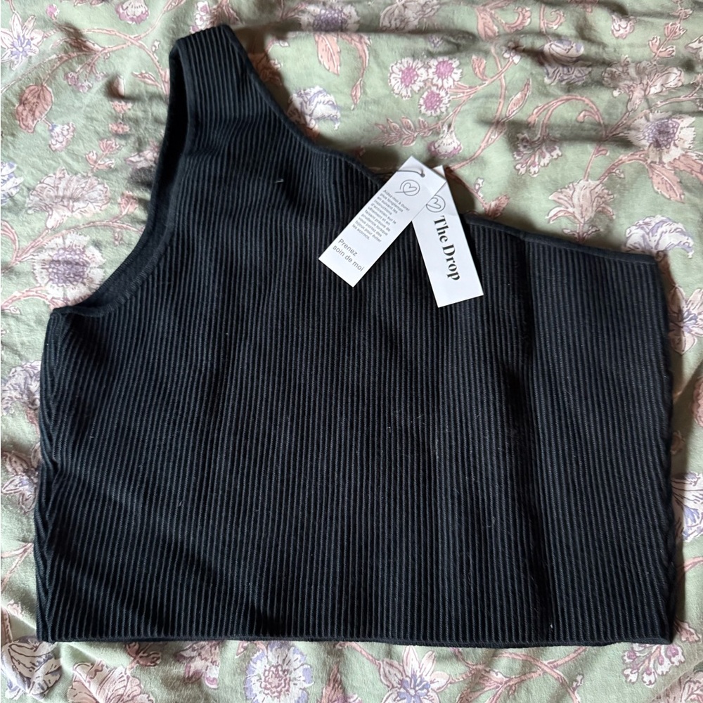 Women's Black Ribbed One-Shoulder Top